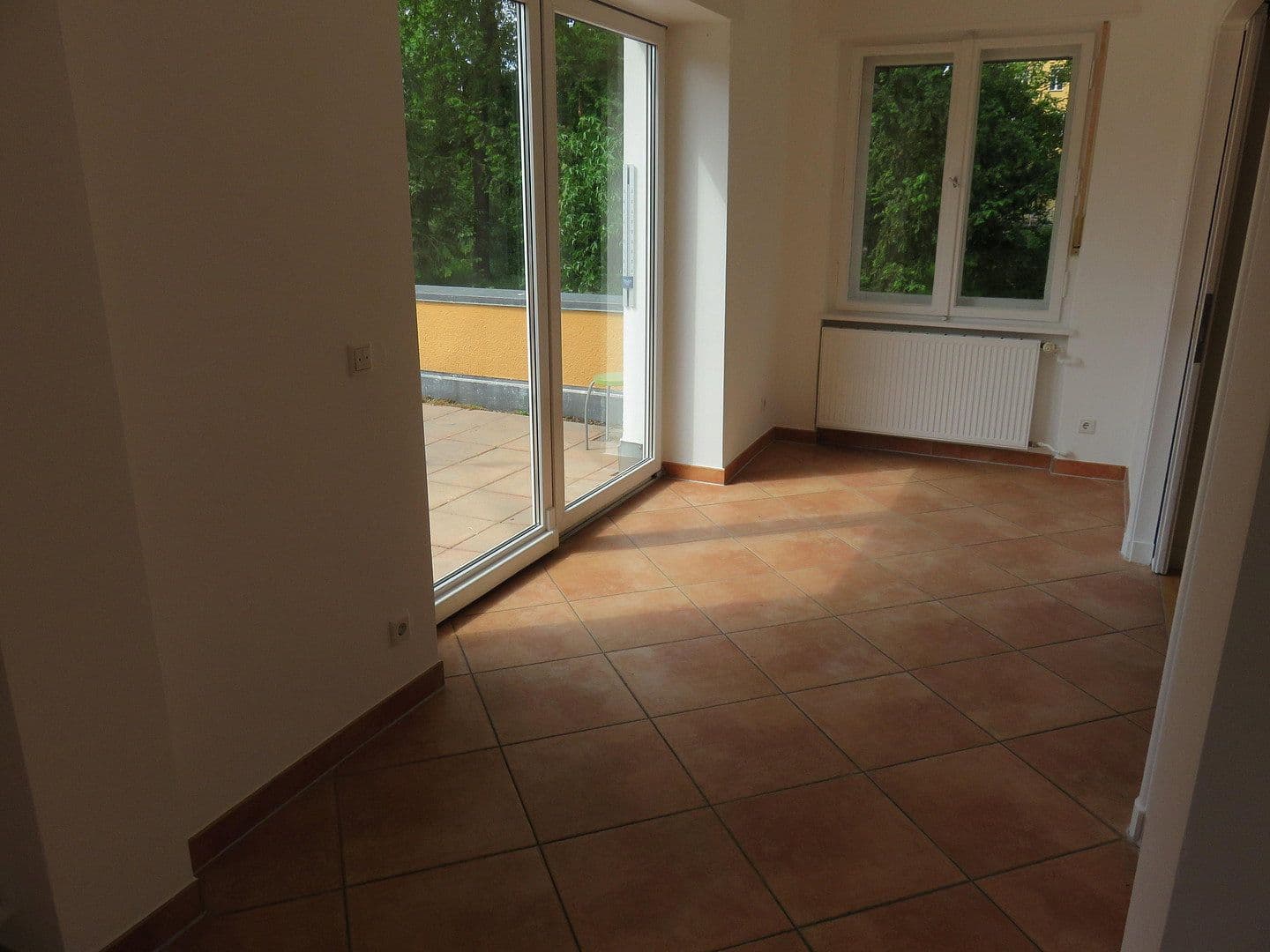 Predaj domu 193 m², pozemok 527 m², Mögeldorfer Weg 2, Berlin, Berlín Predaj domu 193 m², pozemok 527 m², Mögeldorfer Weg 2, Berlin, Berlín