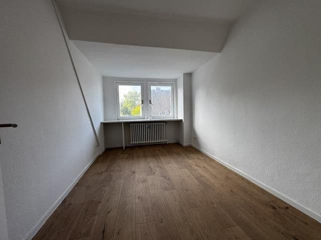 Prenájom bytu 3-izbový 80 m², Obere Tor Straße 13a, Dassel, Dolné Sasko Prenájom bytu 3-izbový 80 m², Obere Tor Straße 13a, Dassel, Dolné Sasko