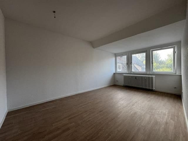 Prenájom bytu 3-izbový 80 m², Obere Tor Straße 13a, Dassel, Dolné Sasko Prenájom bytu 3-izbový 80 m², Obere Tor Straße 13a, Dassel, Dolné Sasko
