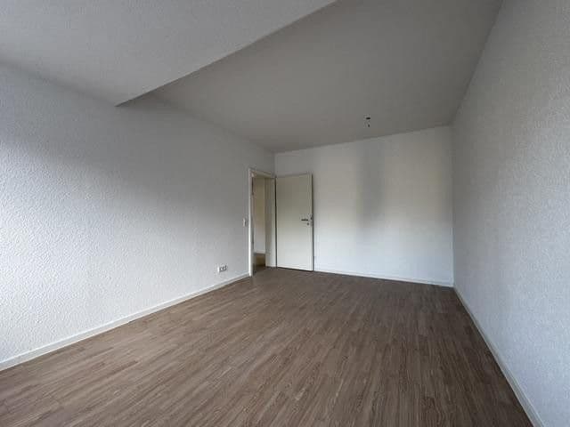 Prenájom bytu 3-izbový 80 m², Obere Tor Straße 13a, Dassel, Dolné Sasko Prenájom bytu 3-izbový 80 m², Obere Tor Straße 13a, Dassel, Dolné Sasko