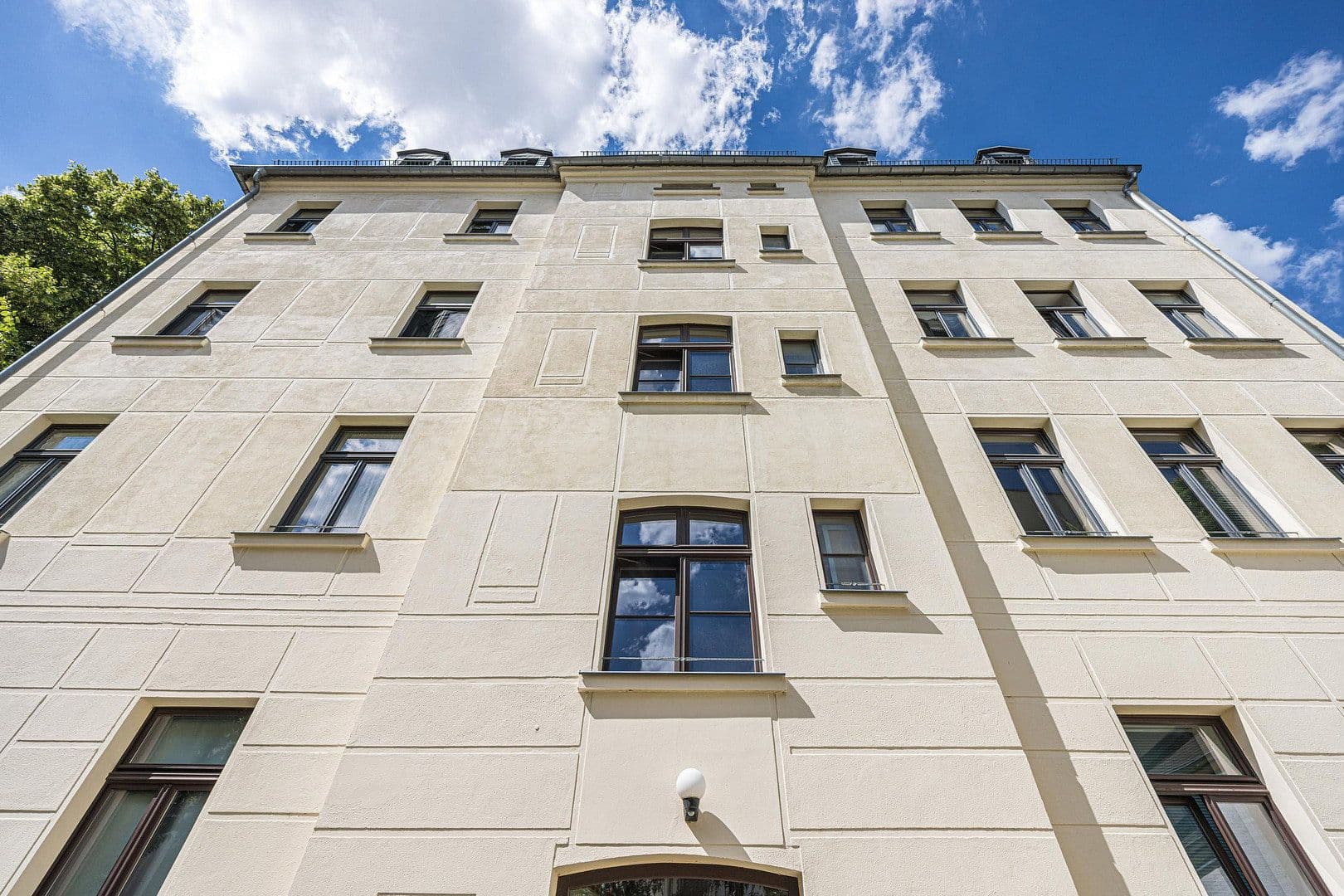 Predaj bytu 4-izbový 82 m², Leipzig, Sasko Predaj bytu 4-izbový 82 m², Leipzig, Sasko