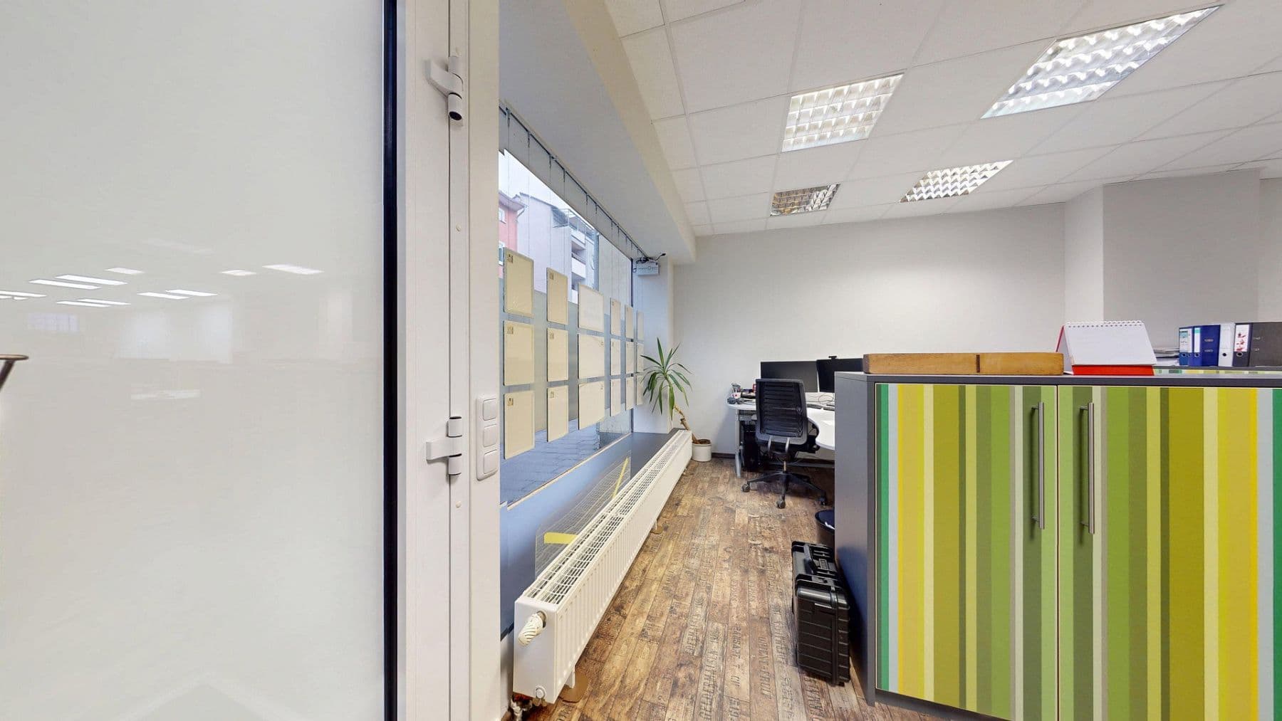 Prenájom kancelárie 221 m², Schmittstrasse 42, Bingen am Rhein, Porýnie-Falcko Prenájom kancelárie 221 m², Schmittstrasse 42, Bingen am Rhein, Porýnie-Falcko