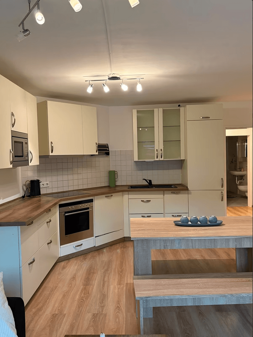 Predaj bytu 1-izbový 48 m², Karlsbaderstr. 17, Neusäß, Bavorsko Predaj bytu 1-izbový 48 m², Karlsbaderstr. 17, Neusäß, Bavorsko