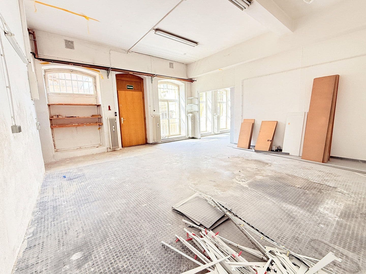 Prenájom kancelárie 275 m², Schmittstr. 56, Bingen am Rhein, Porýnie-Falcko Prenájom kancelárie 275 m², Schmittstr. 56, Bingen am Rhein, Porýnie-Falcko
