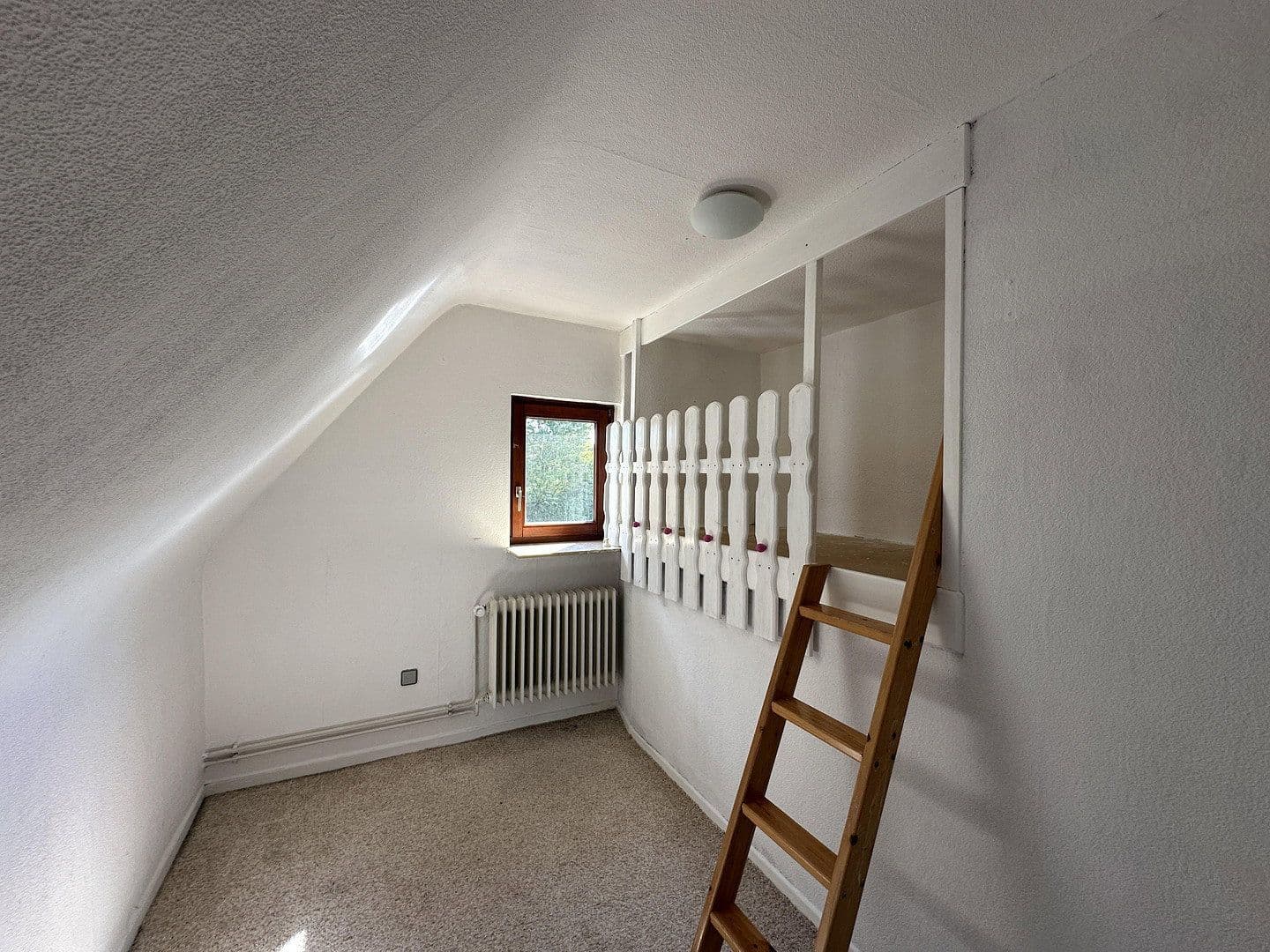 Predaj domu 137 m², pozemok 824 m², Oersdorf, Šlezvicko-Holštajnsko Predaj domu 137 m², pozemok 824 m², Oersdorf, Šlezvicko-Holštajnsko