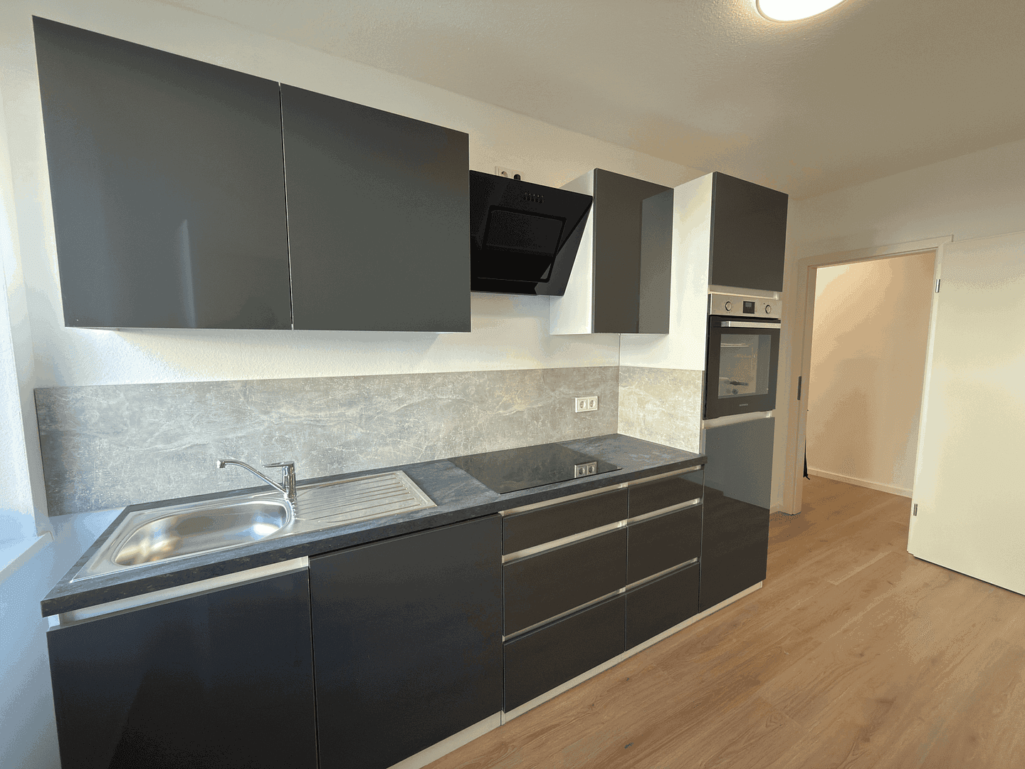 Predaj bytu 2-izbový 56 m², Wiesbaden, Hesensko Predaj bytu 2-izbový 56 m², Wiesbaden, Hesensko