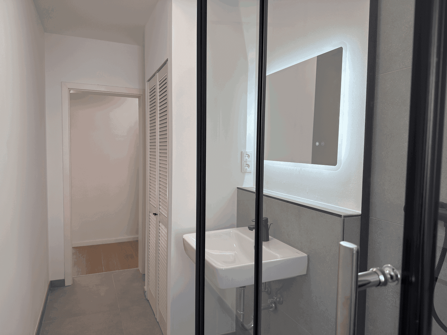 Predaj bytu 2-izbový 56 m², Wiesbaden, Hesensko Predaj bytu 2-izbový 56 m², Wiesbaden, Hesensko