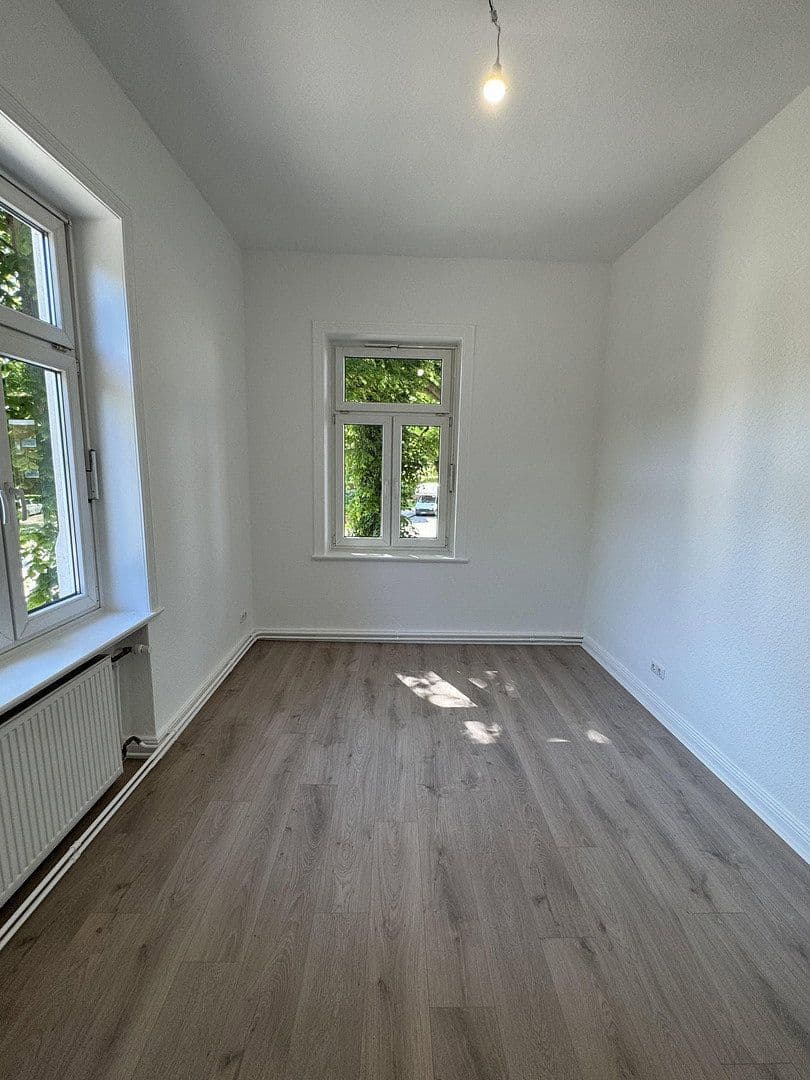 Prenájom bytu 4-izbový 96 m², Friedhofstraße 10, Hamburg, Hamburg Prenájom bytu 4-izbový 96 m², Friedhofstraße 10, Hamburg, Hamburg