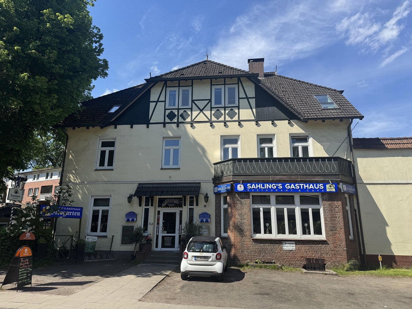 Prenájom bytu 4-izbový 96 m², Friedhofstraße 10, Hamburg, Hamburg Prenájom bytu 4-izbový 96 m², Friedhofstraße 10, Hamburg, Hamburg