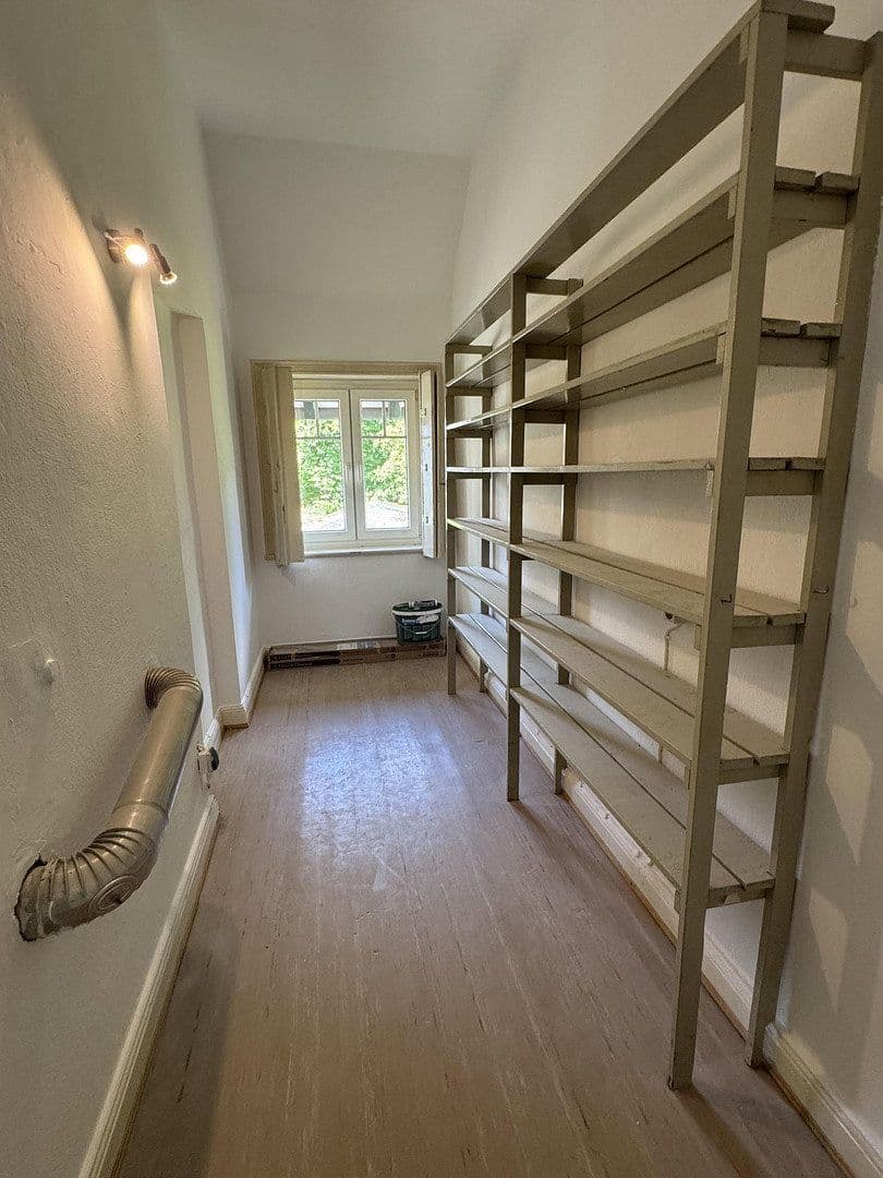 Prenájom bytu 4-izbový 96 m², Friedhofstraße 10, Hamburg, Hamburg Prenájom bytu 4-izbový 96 m², Friedhofstraße 10, Hamburg, Hamburg