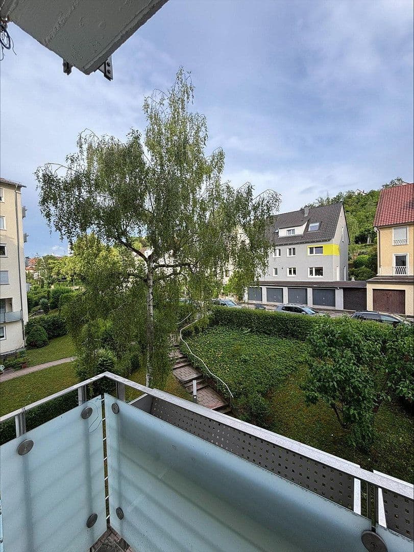 Prenájom bytu 3-izbový 64 m², Stuttgart, Bádensko-Wurttembersko Prenájom bytu 3-izbový 64 m², Stuttgart, Bádensko-Wurttembersko