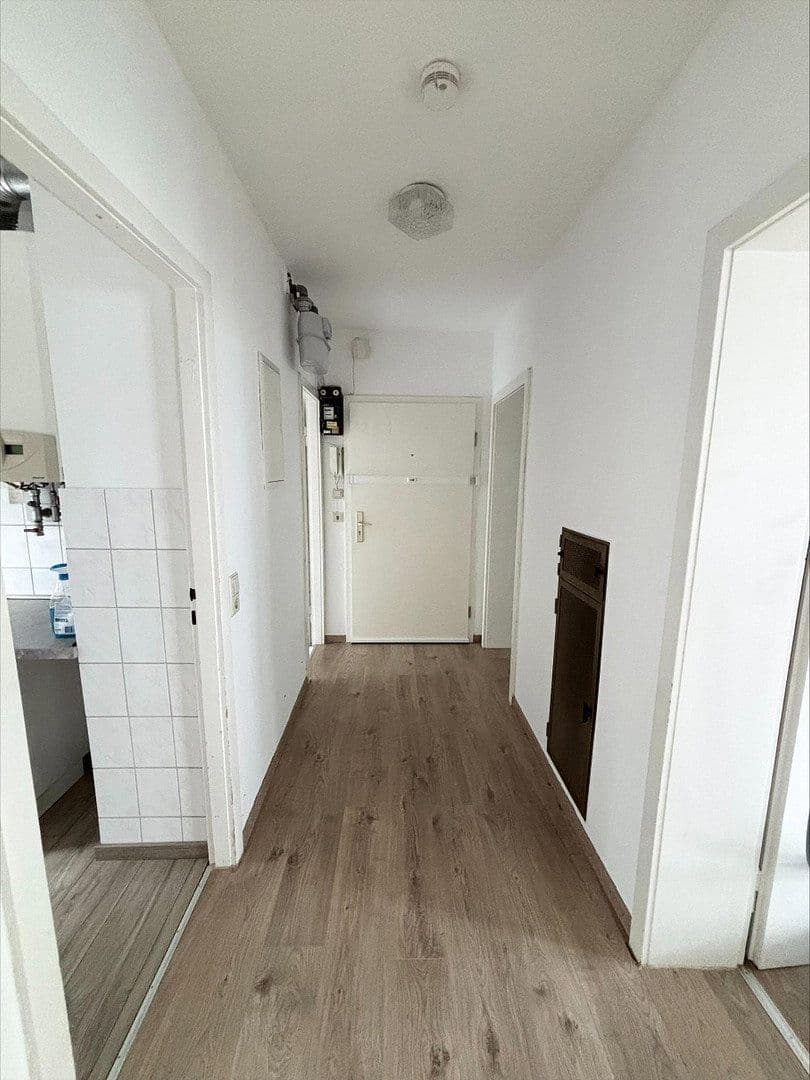 Prenájom bytu 3-izbový 64 m², Stuttgart, Bádensko-Wurttembersko Prenájom bytu 3-izbový 64 m², Stuttgart, Bádensko-Wurttembersko
