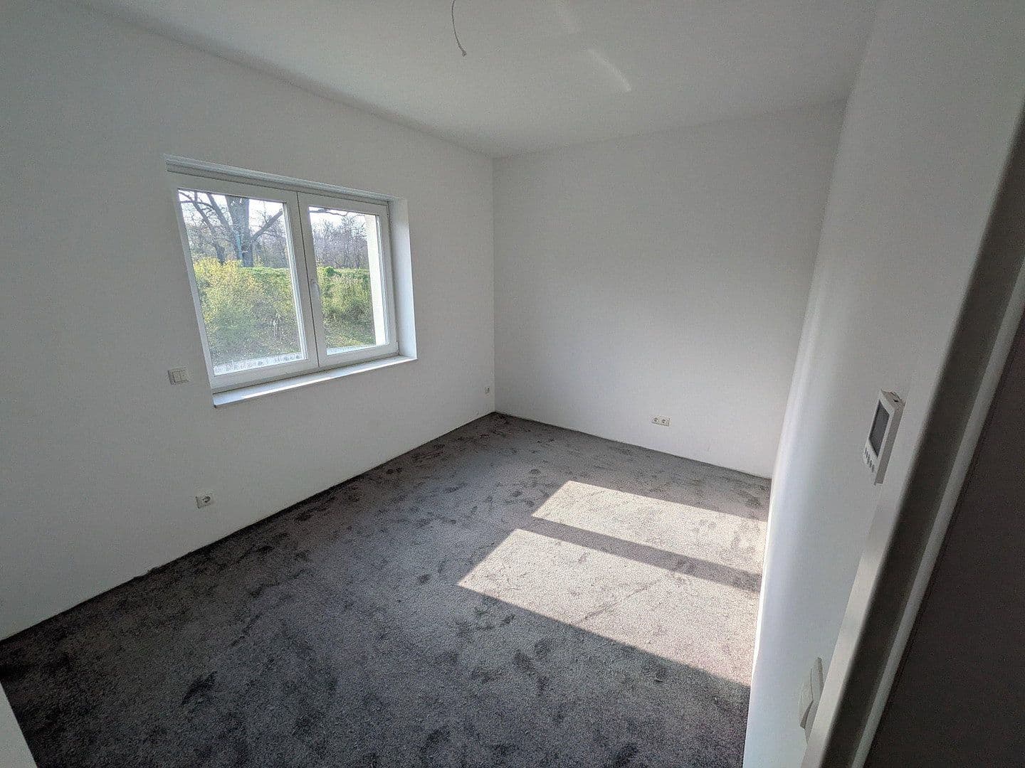 Prenájom bytu 4-izbový 96 m², Carl-Adam-Petri-Straße, Potsdam, Brandenbursko Prenájom bytu 4-izbový 96 m², Carl-Adam-Petri-Straße, Potsdam, Brandenbursko