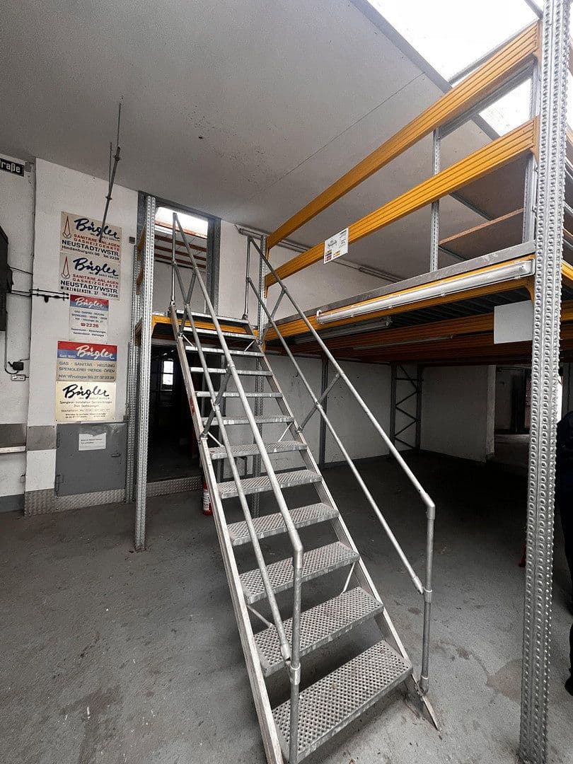Prenájom nebytového priestoru 615 m², Winzingerstraße 37, Neustadt an der Weinstraße, Porýnie-Falcko Prenájom nebytového priestoru 615 m², Winzingerstraße 37, Neustadt an der Weinstraße, Porýnie-Falcko