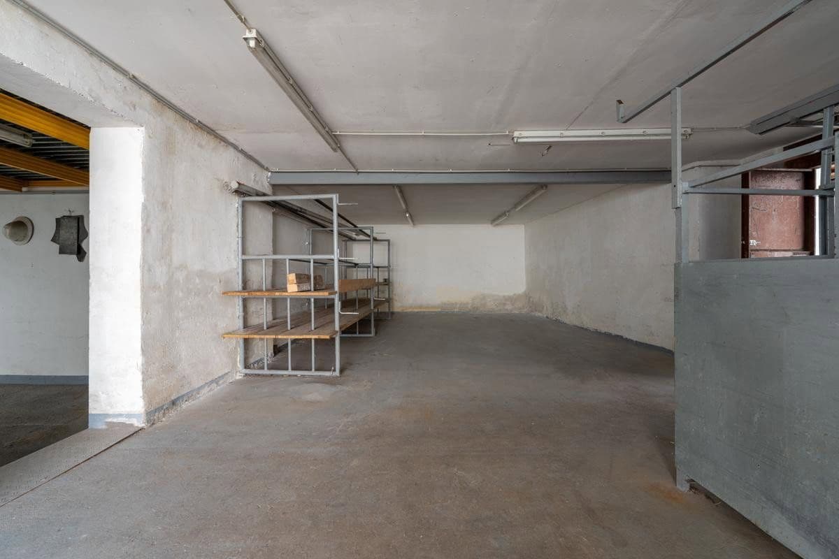 Prenájom nebytového priestoru 615 m², Winzingerstraße 37, Neustadt an der Weinstraße, Porýnie-Falcko Prenájom nebytového priestoru 615 m², Winzingerstraße 37, Neustadt an der Weinstraße, Porýnie-Falcko