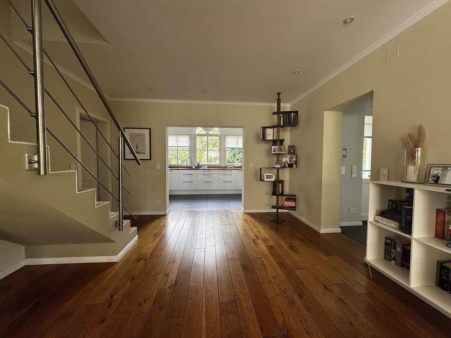 Predaj domu 125 m², pozemok 859 m², Grasberg, Dolné Sasko Predaj domu 125 m², pozemok 859 m², Grasberg, Dolné Sasko