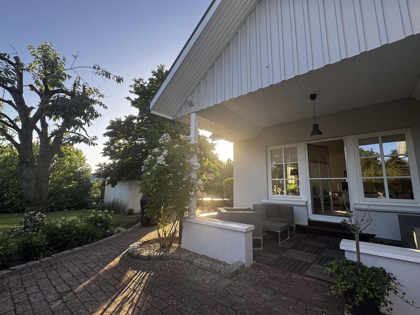 Predaj domu 125 m², pozemok 859 m², Grasberg, Dolné Sasko Predaj domu 125 m², pozemok 859 m², Grasberg, Dolné Sasko