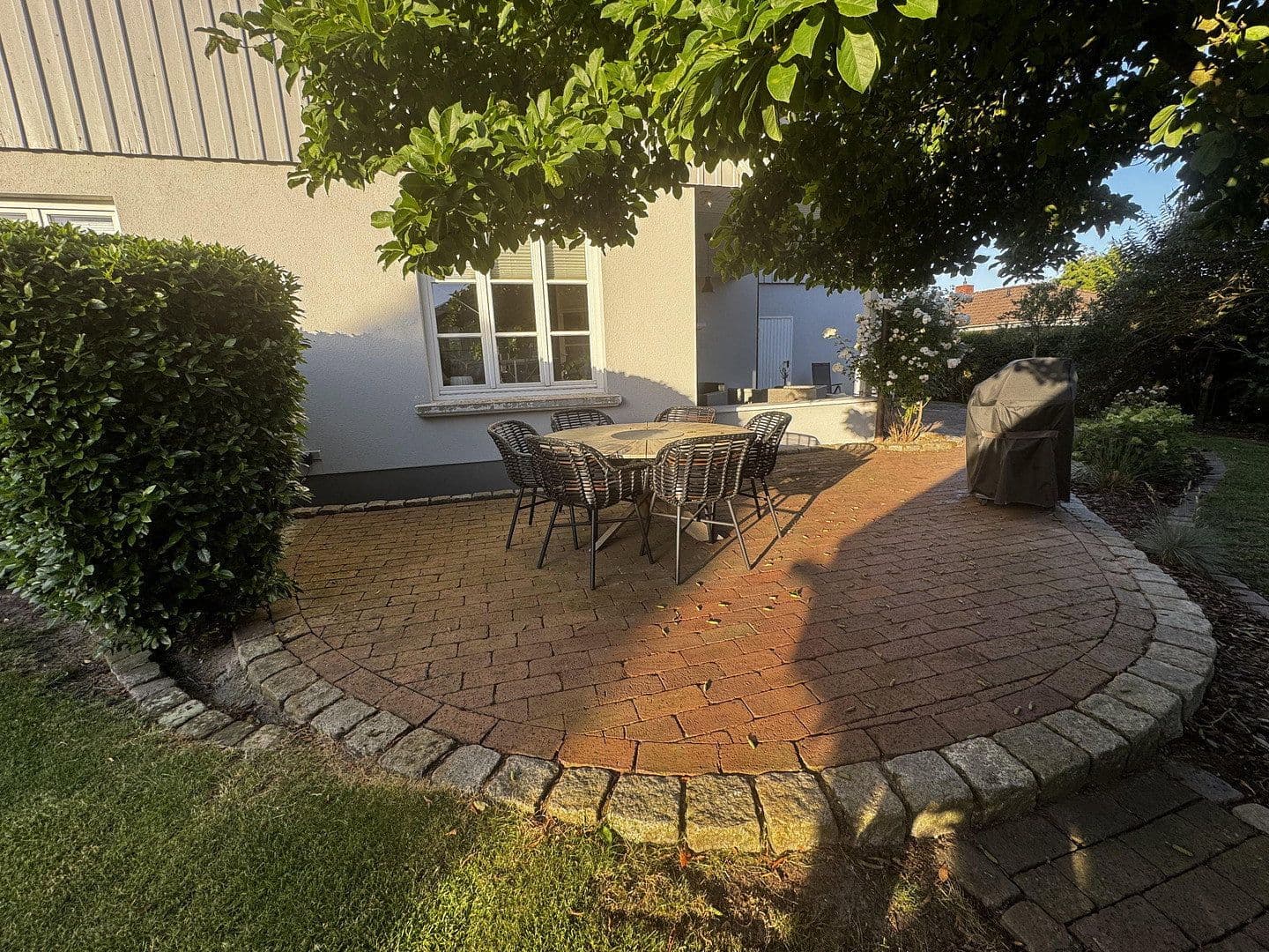 Predaj domu 125 m², pozemok 859 m², Grasberg, Dolné Sasko Predaj domu 125 m², pozemok 859 m², Grasberg, Dolné Sasko