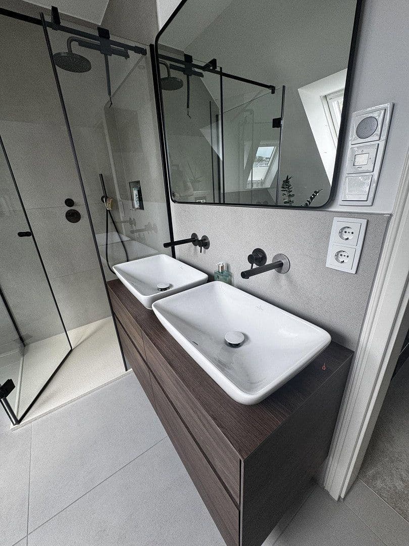 Predaj domu 125 m², pozemok 859 m², Grasberg, Dolné Sasko Predaj domu 125 m², pozemok 859 m², Grasberg, Dolné Sasko