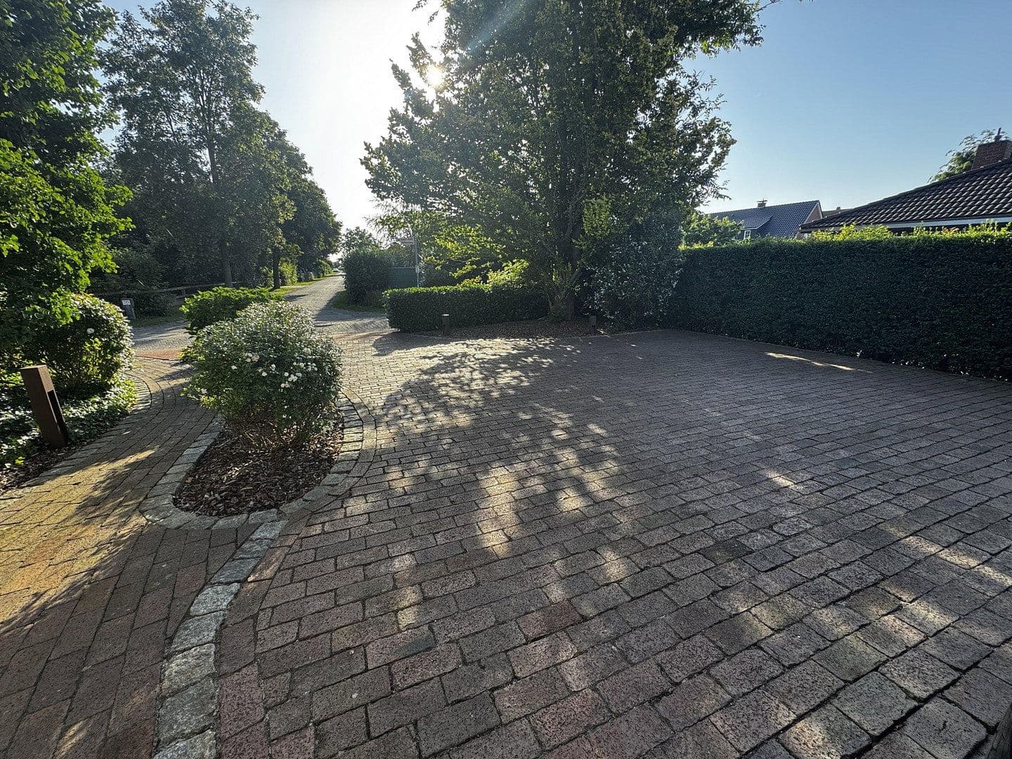 Predaj domu 125 m², pozemok 859 m², Grasberg, Dolné Sasko Predaj domu 125 m², pozemok 859 m², Grasberg, Dolné Sasko