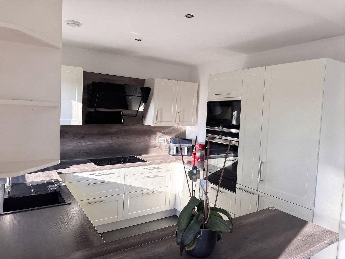 Predaj domu 141 m², pozemok 704 m², Oberhausen, Severné Porýnie - Westfálsko Predaj domu 141 m², pozemok 704 m², Oberhausen, Severné Porýnie - Westfálsko
