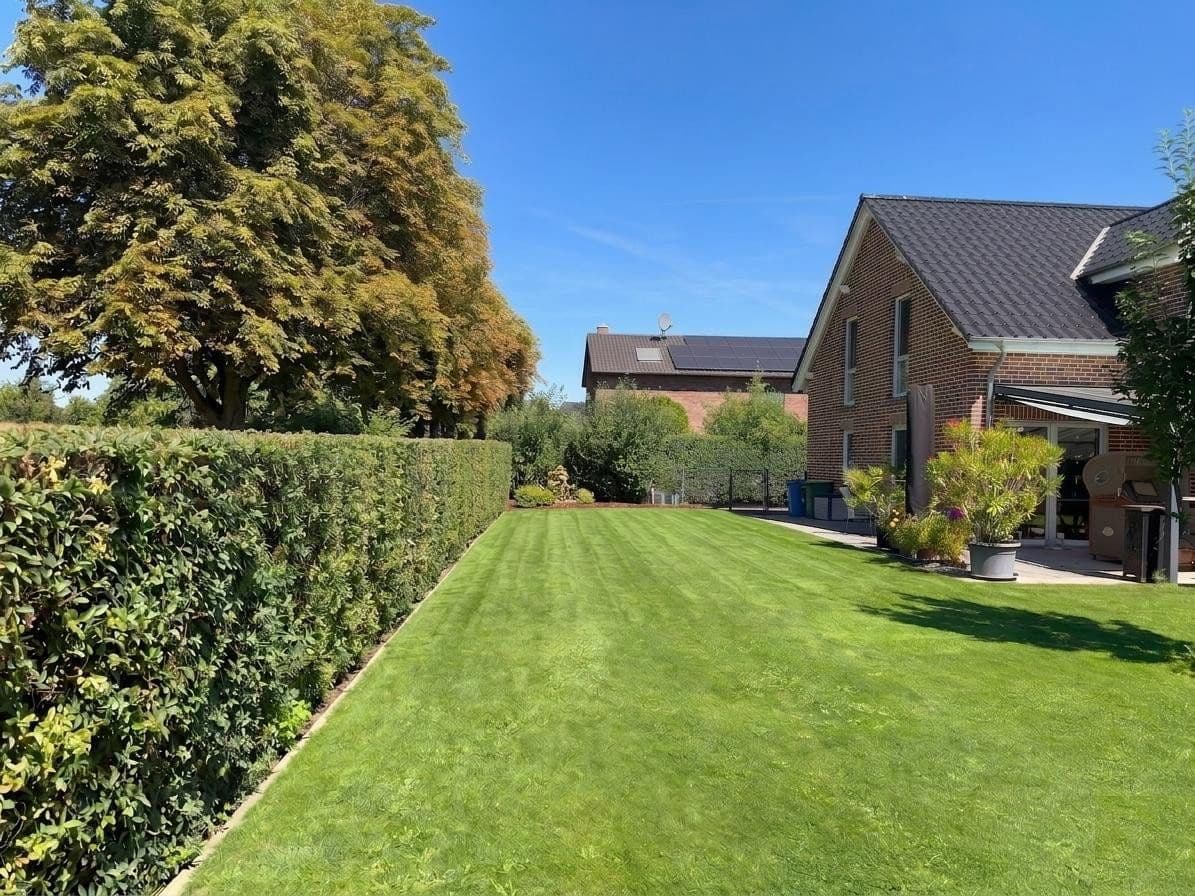 Predaj domu 141 m², pozemok 704 m², Oberhausen, Severné Porýnie - Westfálsko Predaj domu 141 m², pozemok 704 m², Oberhausen, Severné Porýnie - Westfálsko