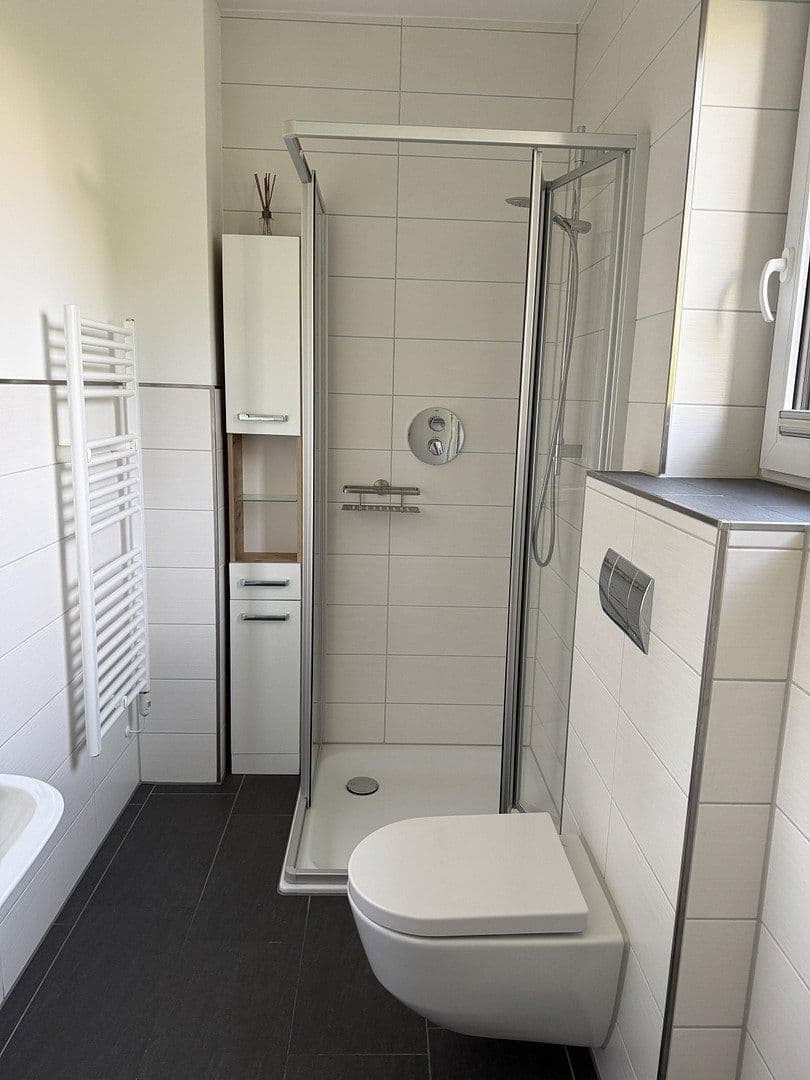 Predaj domu 141 m², pozemok 704 m², Oberhausen, Severné Porýnie - Westfálsko Predaj domu 141 m², pozemok 704 m², Oberhausen, Severné Porýnie - Westfálsko
