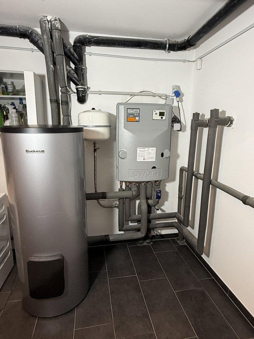 Predaj domu 141 m², pozemok 704 m², Oberhausen, Severné Porýnie - Westfálsko Predaj domu 141 m², pozemok 704 m², Oberhausen, Severné Porýnie - Westfálsko