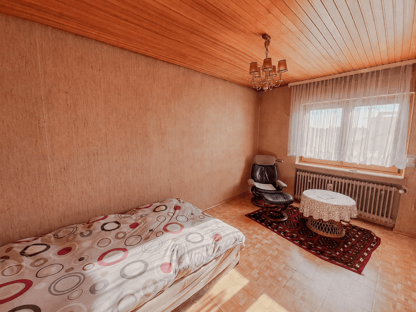 Predaj domu 150 m², pozemok 868 m², Sudetenstraße 14, Bruchköbel, Hesensko Predaj domu 150 m², pozemok 868 m², Sudetenstraße 14, Bruchköbel, Hesensko