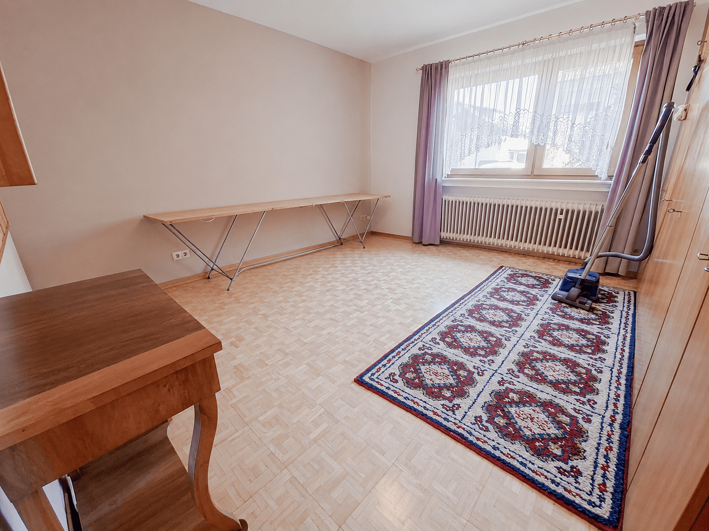 Predaj domu 150 m², pozemok 868 m², Sudetenstraße 14, Bruchköbel, Hesensko Predaj domu 150 m², pozemok 868 m², Sudetenstraße 14, Bruchköbel, Hesensko