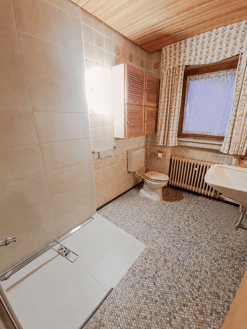 Predaj domu 150 m², pozemok 868 m², Sudetenstraße 14, Bruchköbel, Hesensko Predaj domu 150 m², pozemok 868 m², Sudetenstraße 14, Bruchköbel, Hesensko