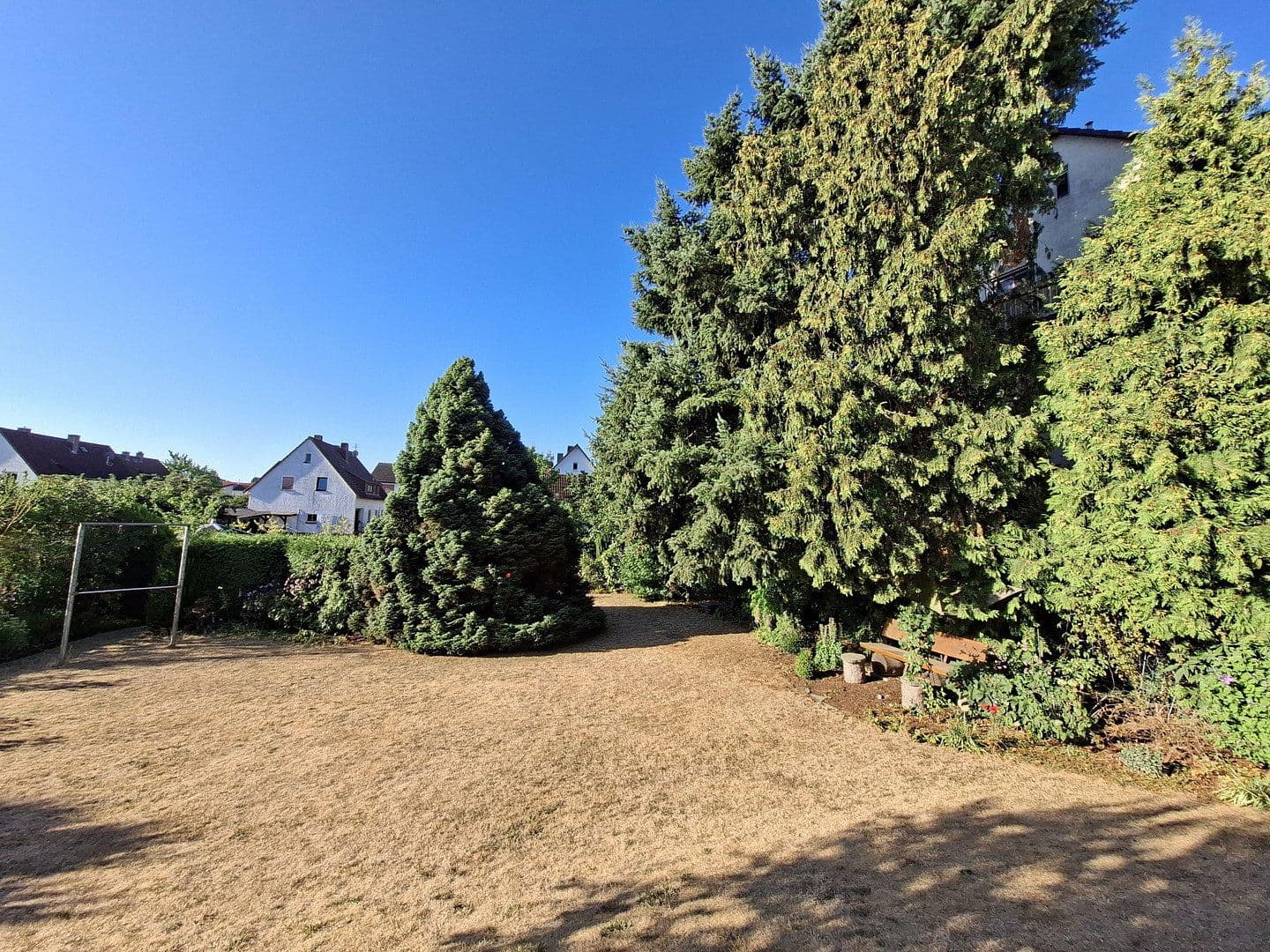 Predaj domu 150 m², pozemok 868 m², Sudetenstraße 14, Bruchköbel, Hesensko Predaj domu 150 m², pozemok 868 m², Sudetenstraße 14, Bruchköbel, Hesensko