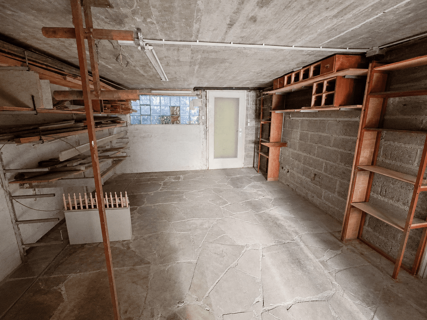 Predaj domu 150 m², pozemok 868 m², Sudetenstraße 14, Bruchköbel, Hesensko Predaj domu 150 m², pozemok 868 m², Sudetenstraße 14, Bruchköbel, Hesensko
