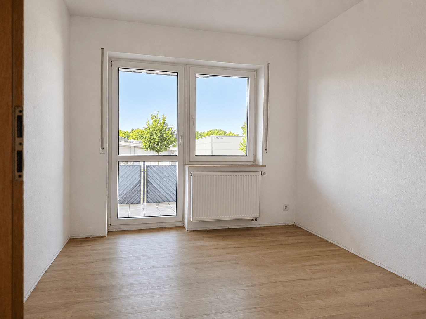 Prenájom bytu 3-izbový 85 m², Weikersheim, Bádensko-Wurttembersko Prenájom bytu 3-izbový 85 m², Weikersheim, Bádensko-Wurttembersko
