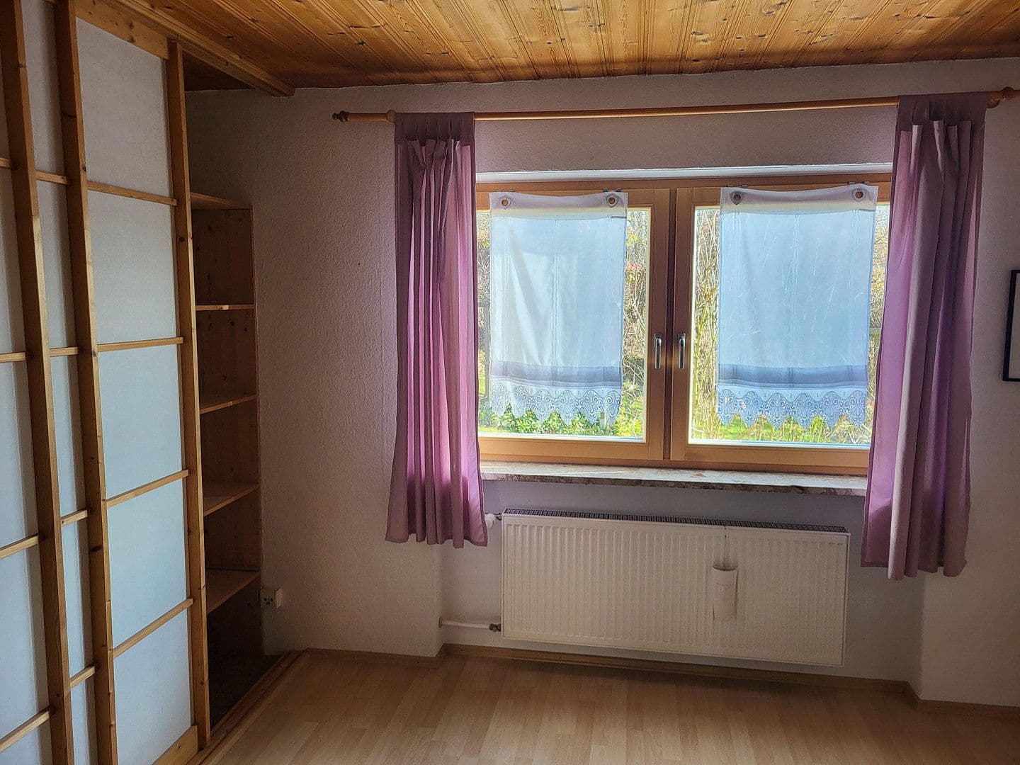 Predaj domu 180 m², pozemok 1.269 m², Marklkofen, Bavorsko Predaj domu 180 m², pozemok 1.269 m², Marklkofen, Bavorsko