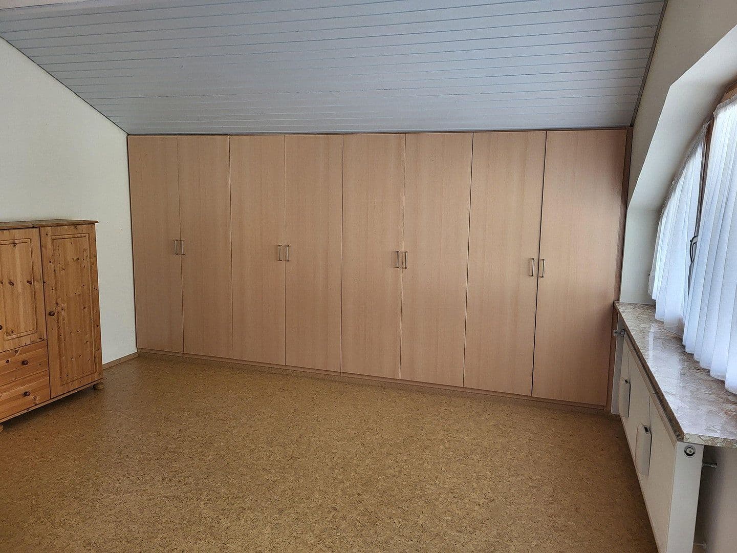 Predaj domu 180 m², pozemok 1.269 m², Marklkofen, Bavorsko Predaj domu 180 m², pozemok 1.269 m², Marklkofen, Bavorsko