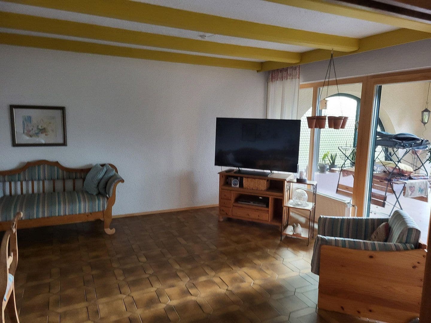 Predaj domu 180 m², pozemok 1.269 m², Marklkofen, Bavorsko Predaj domu 180 m², pozemok 1.269 m², Marklkofen, Bavorsko