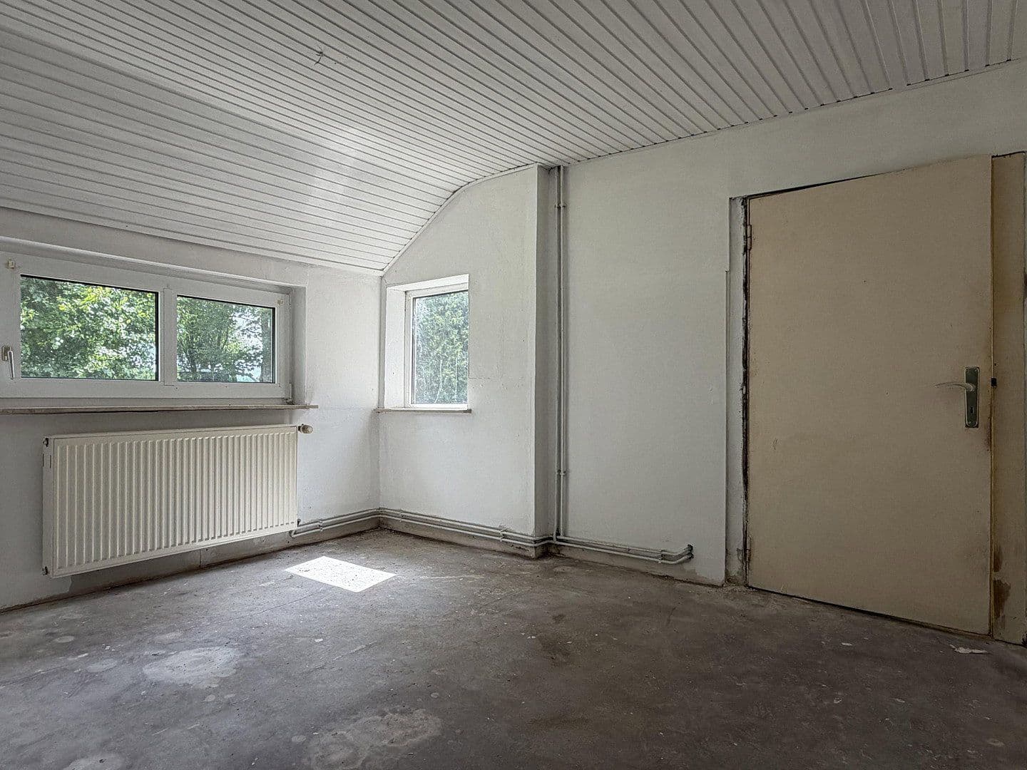 Predaj domu 70 m², pozemok 6.329 m², Bummert Trift 8, Hage, Dolné Sasko Predaj domu 70 m², pozemok 6.329 m², Bummert Trift 8, Hage, Dolné Sasko