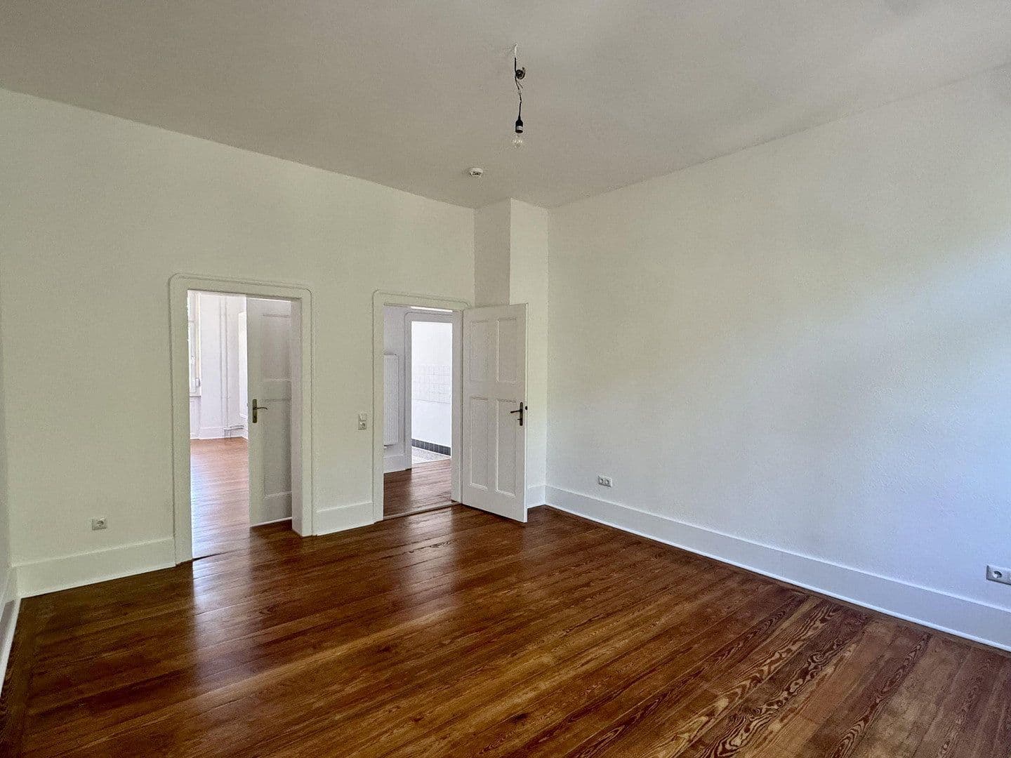 Prenájom bytu 2-izbový 68 m², Gerwigstr. 35, Karlsruhe, Bádensko-Wurttembersko Prenájom bytu 2-izbový 68 m², Gerwigstr. 35, Karlsruhe, Bádensko-Wurttembersko