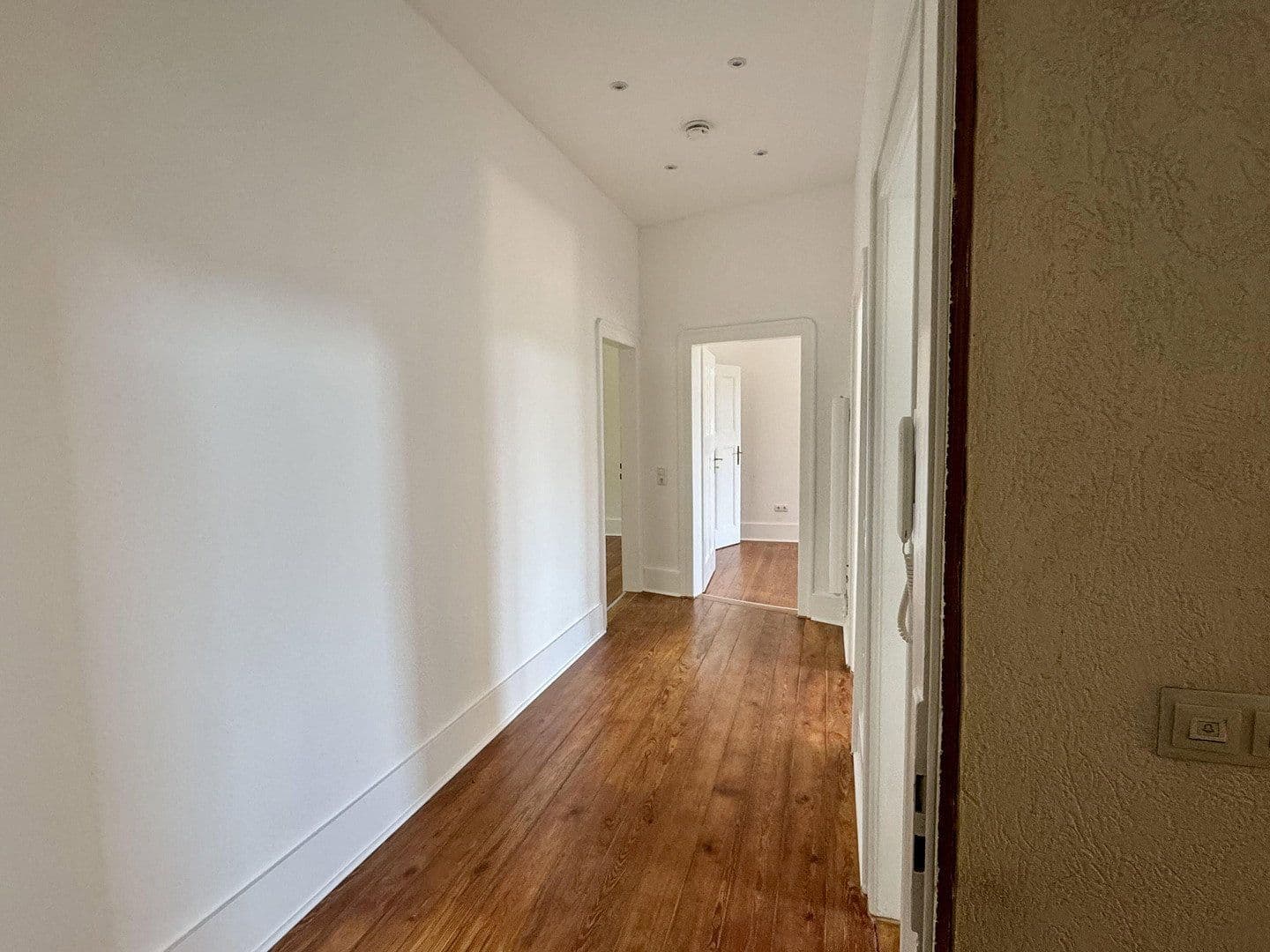 Prenájom bytu 2-izbový 68 m², Gerwigstr. 35, Karlsruhe, Bádensko-Wurttembersko Prenájom bytu 2-izbový 68 m², Gerwigstr. 35, Karlsruhe, Bádensko-Wurttembersko