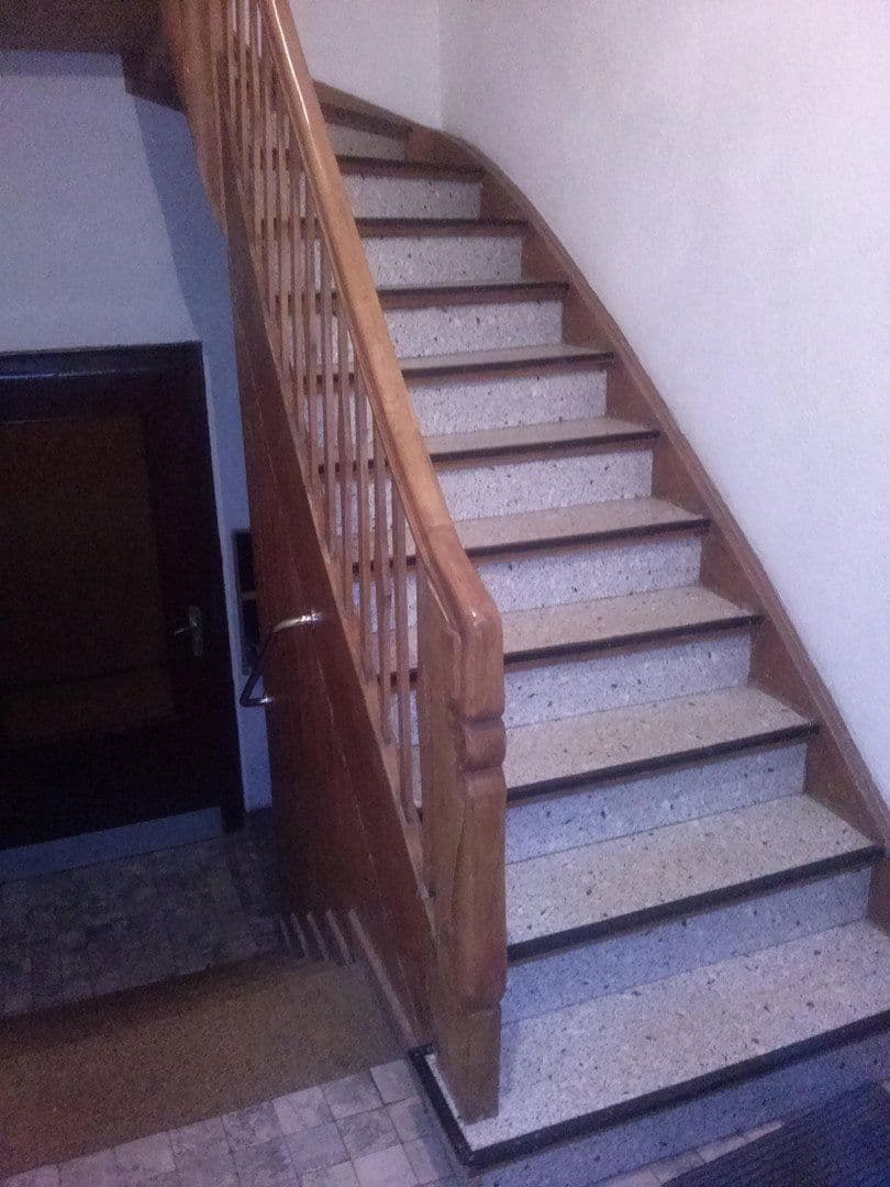 Predaj domu 380 m², pozemok 511 m², Andernach, Porýnie-Falcko Predaj domu 380 m², pozemok 511 m², Andernach, Porýnie-Falcko