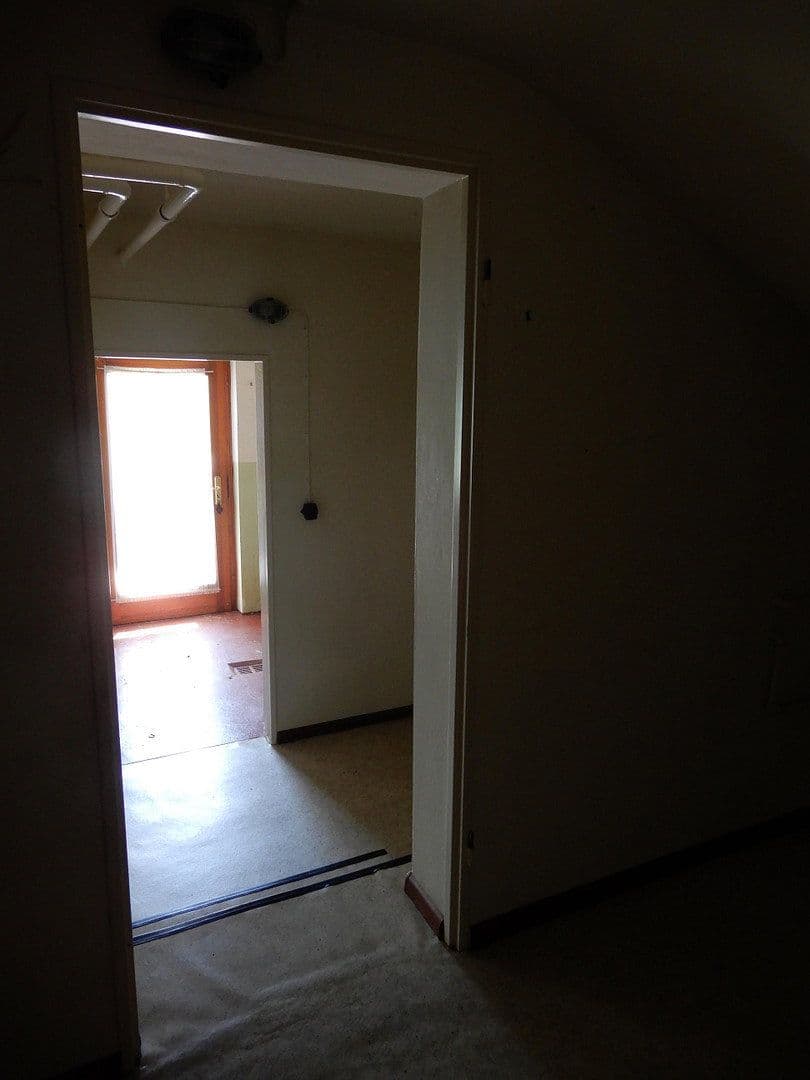 Predaj domu 100 m², pozemok 216 m², Königstein im Taunus, Hesensko Predaj domu 100 m², pozemok 216 m², Königstein im Taunus, Hesensko