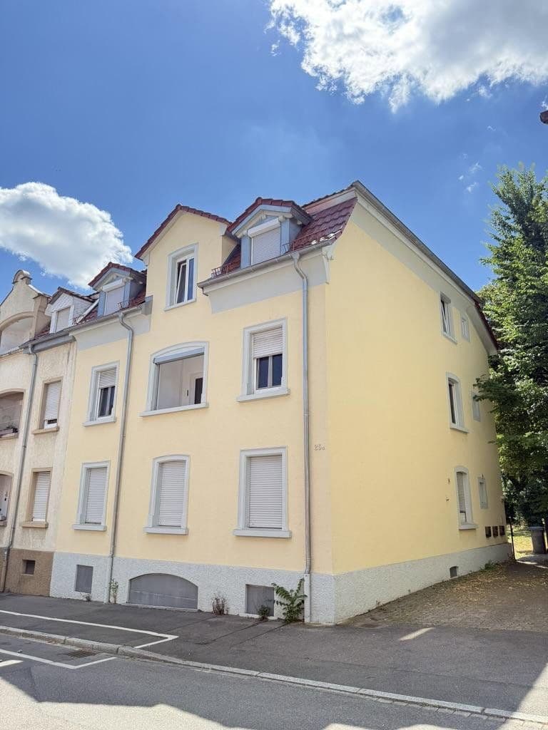 Predaj domu 223 m², pozemok 365 m², Singen (Hohentwiel), Bádensko-Wurttembersko Predaj domu 223 m², pozemok 365 m², Singen (Hohentwiel), Bádensko-Wurttembersko