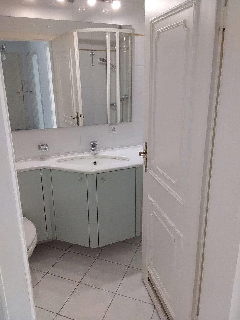 Predaj bytu 2-izbový 56 m², Engadiner Str. 30, München, Bavorsko Predaj bytu 2-izbový 56 m², Engadiner Str. 30, München, Bavorsko
