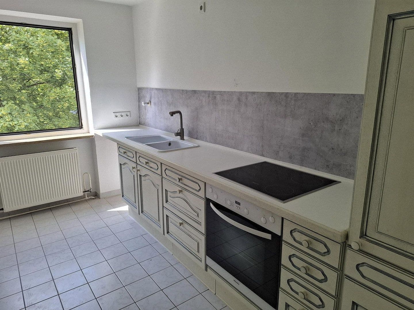 Predaj bytu 2-izbový 56 m², Engadiner Str. 30, München, Bavorsko Predaj bytu 2-izbový 56 m², Engadiner Str. 30, München, Bavorsko
