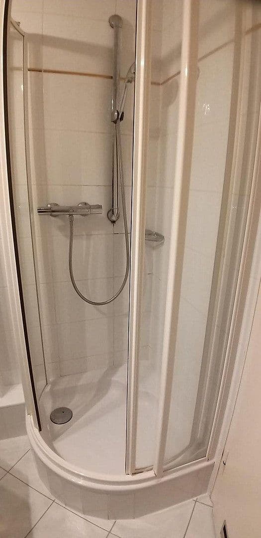 Predaj bytu 2-izbový 56 m², Engadiner Str. 30, München, Bavorsko Predaj bytu 2-izbový 56 m², Engadiner Str. 30, München, Bavorsko