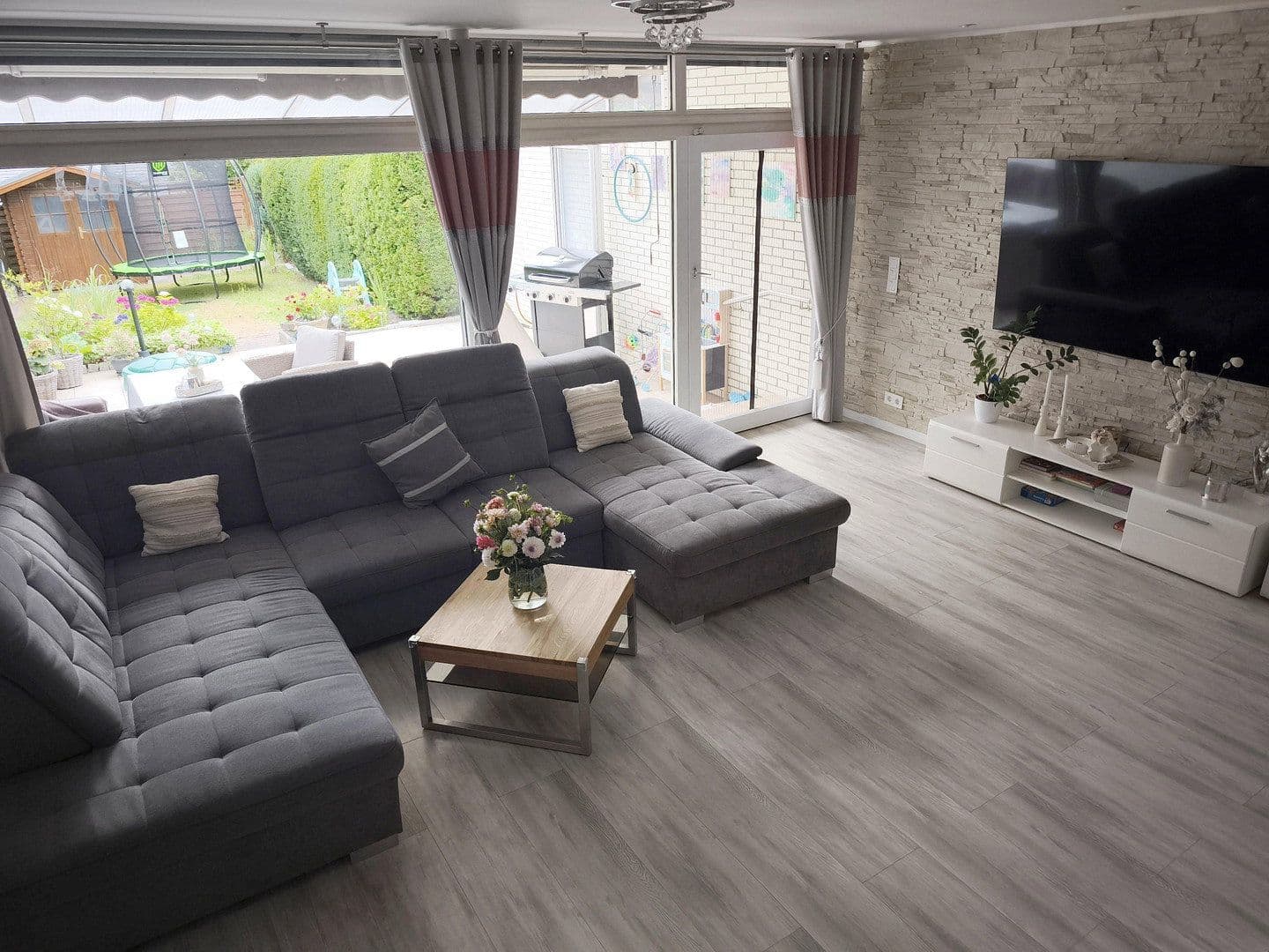 Predaj domu 103 m², pozemok 251 m², Gütersloh, Severné Porýnie - Westfálsko Predaj domu 103 m², pozemok 251 m², Gütersloh, Severné Porýnie - Westfálsko