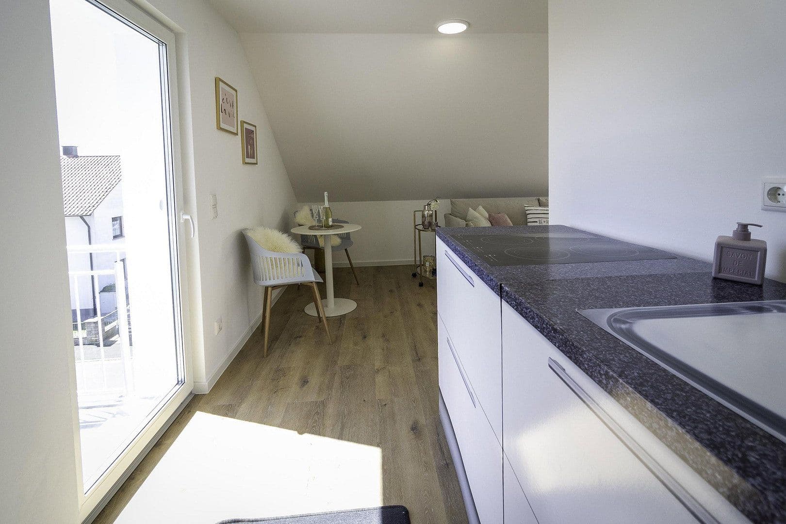 Predaj bytu 1-izbový 29 m², Wichernstraße 4, Niederwerrn, Bavorsko Predaj bytu 1-izbový 29 m², Wichernstraße 4, Niederwerrn, Bavorsko