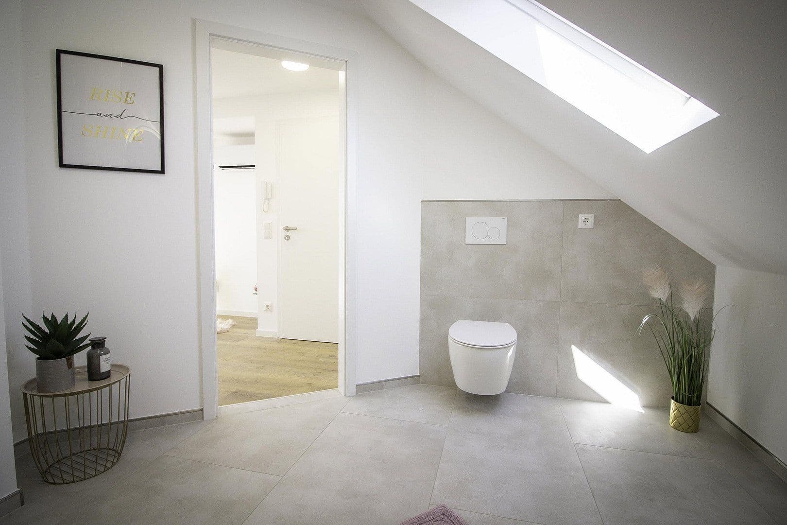 Predaj bytu 1-izbový 29 m², Wichernstraße 4, Niederwerrn, Bavorsko Predaj bytu 1-izbový 29 m², Wichernstraße 4, Niederwerrn, Bavorsko