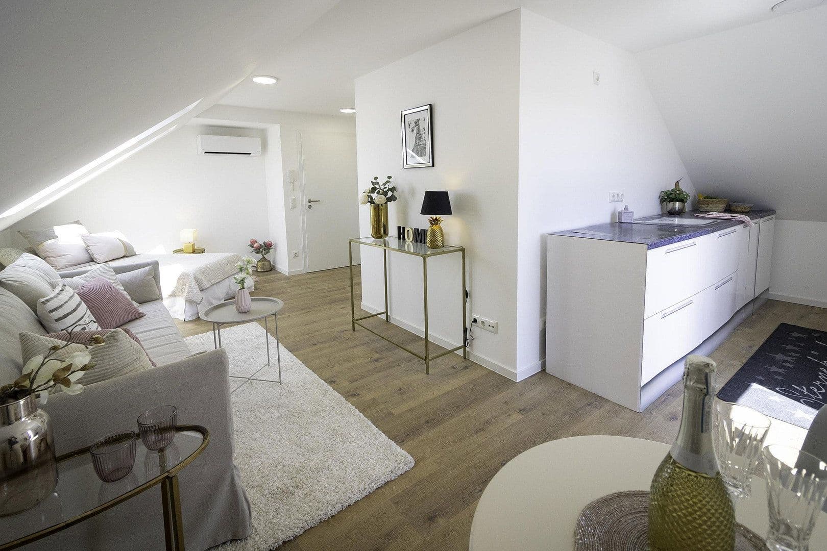 Predaj bytu 1-izbový 29 m², Wichernstraße 4, Niederwerrn, Bavorsko Predaj bytu 1-izbový 29 m², Wichernstraße 4, Niederwerrn, Bavorsko